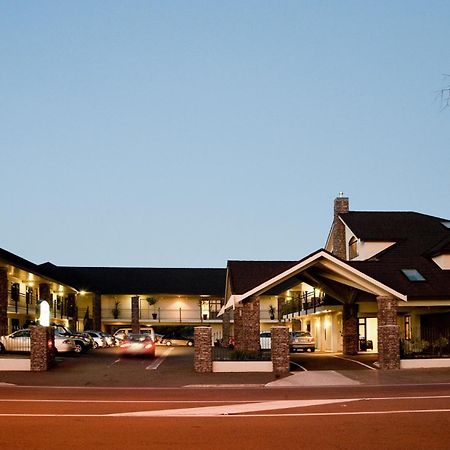 Aotea Motor Lodge วังกานุย ภายนอก รูปภาพ The River Lee Hotel
