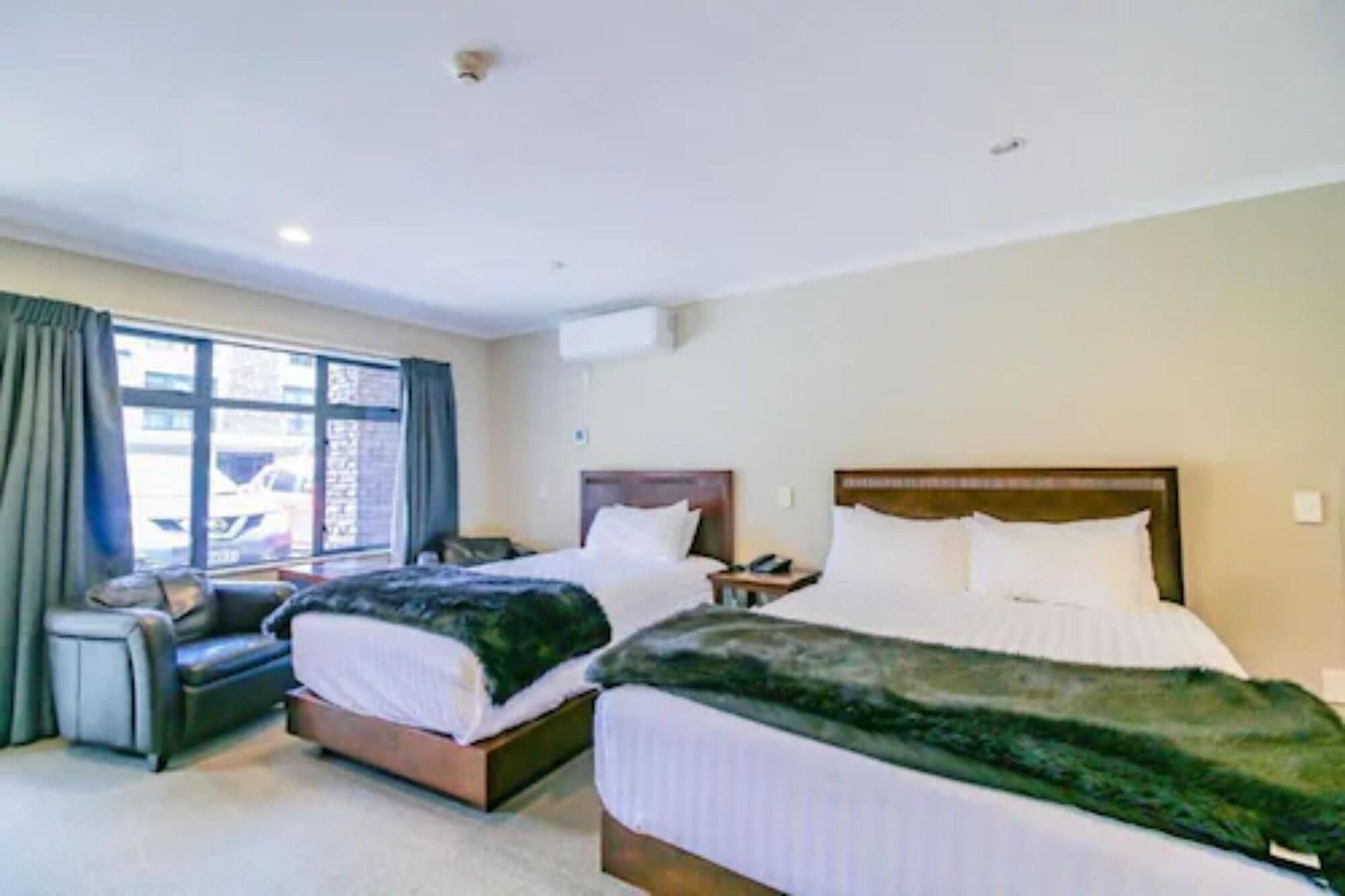 Aotea Motor Lodge วังกานุย ภายนอก รูปภาพ A room at the hotel