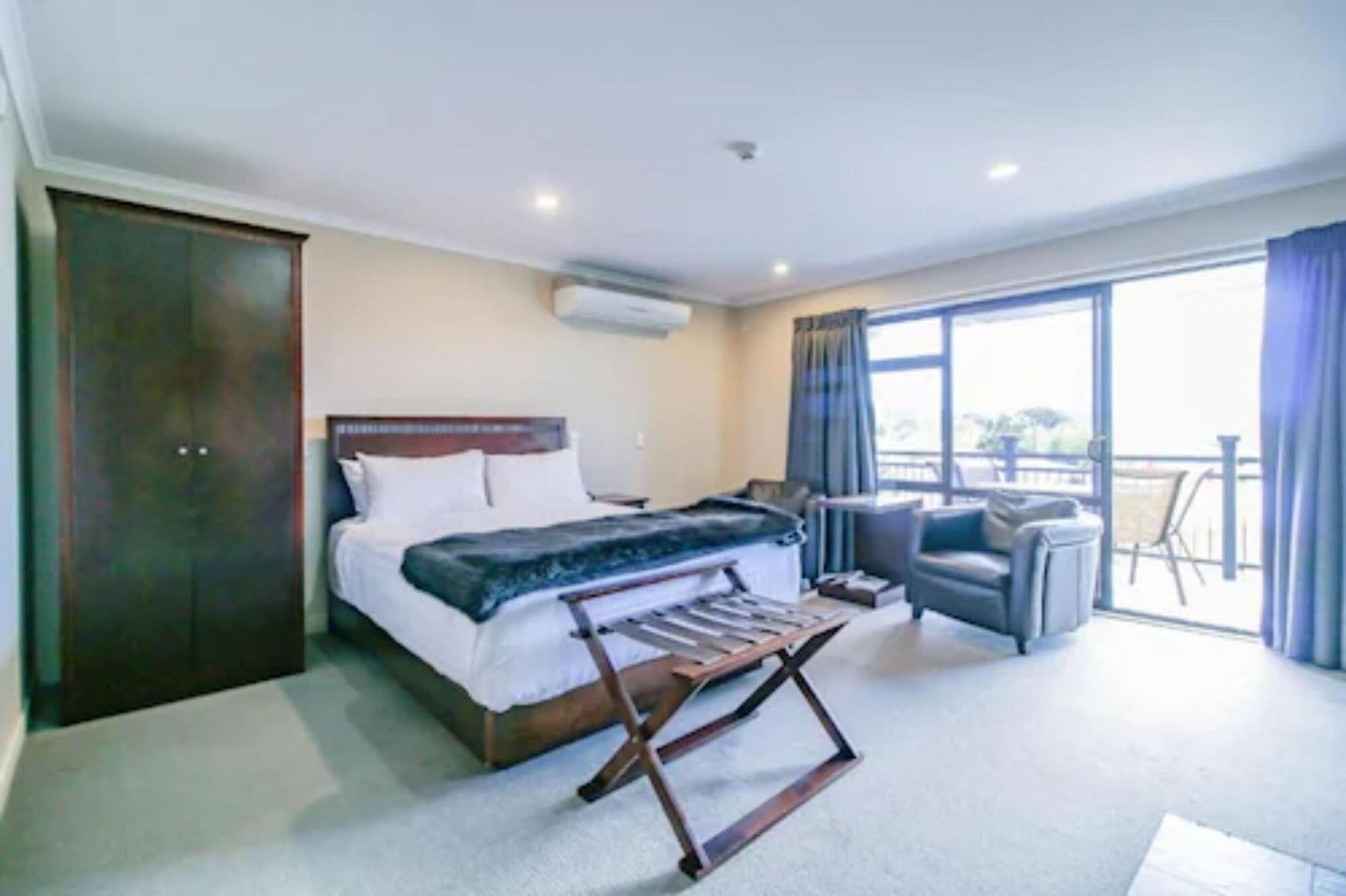 Aotea Motor Lodge วังกานุย ภายนอก รูปภาพ A room at the hotel