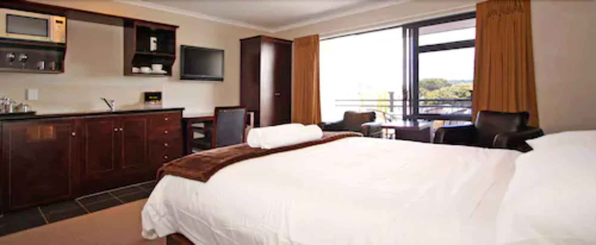 Aotea Motor Lodge วังกานุย ภายนอก รูปภาพ A typical hotel room