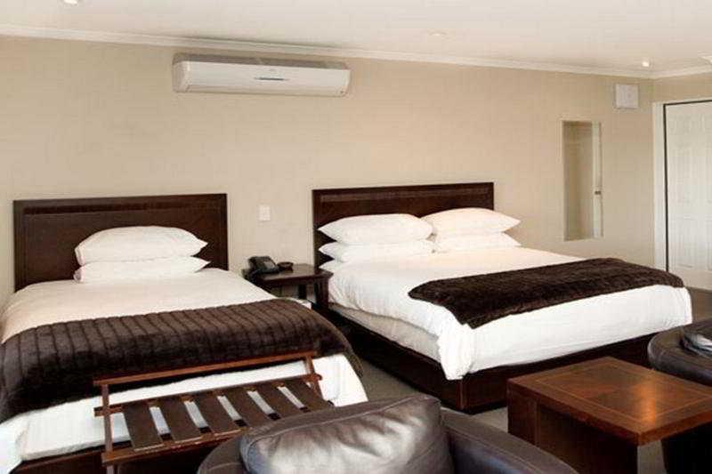 Aotea Motor Lodge วังกานุย ภายนอก รูปภาพ A room at the hotel